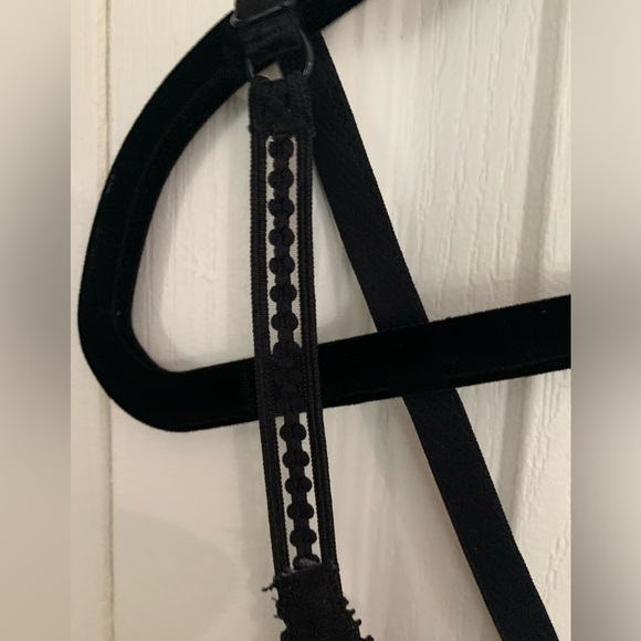 Monoprix Lace Bra with Velvet Polka Dot Detail - Picture 6 of 6